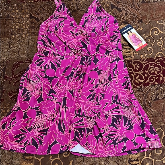Lands' End Pink and Purple One Piece Swim Dress NWT size M - Picture 3 of 6